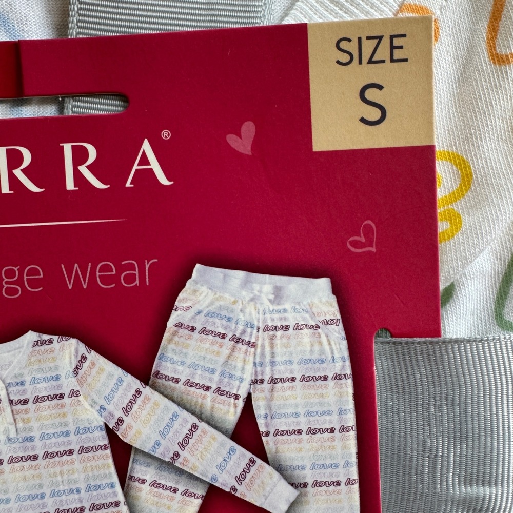 Serra Lounge Wear Womens Small Love Print Rainbow 2 Piece Knit Sleepwear Set New - Picture 2 of 8